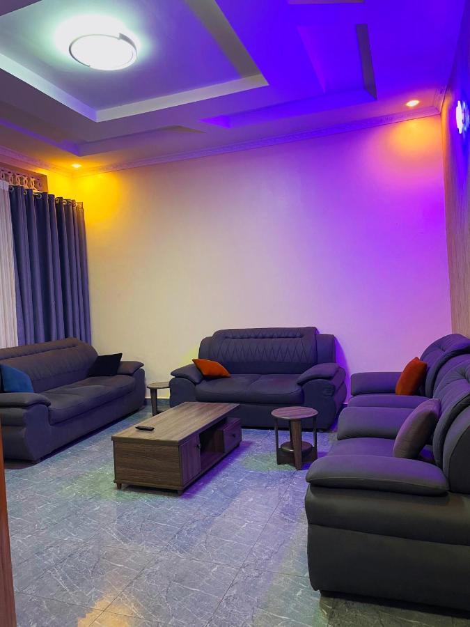 Zeo Airbnb - Cheap Apartment In קיגאלי מראה חיצוני תמונה