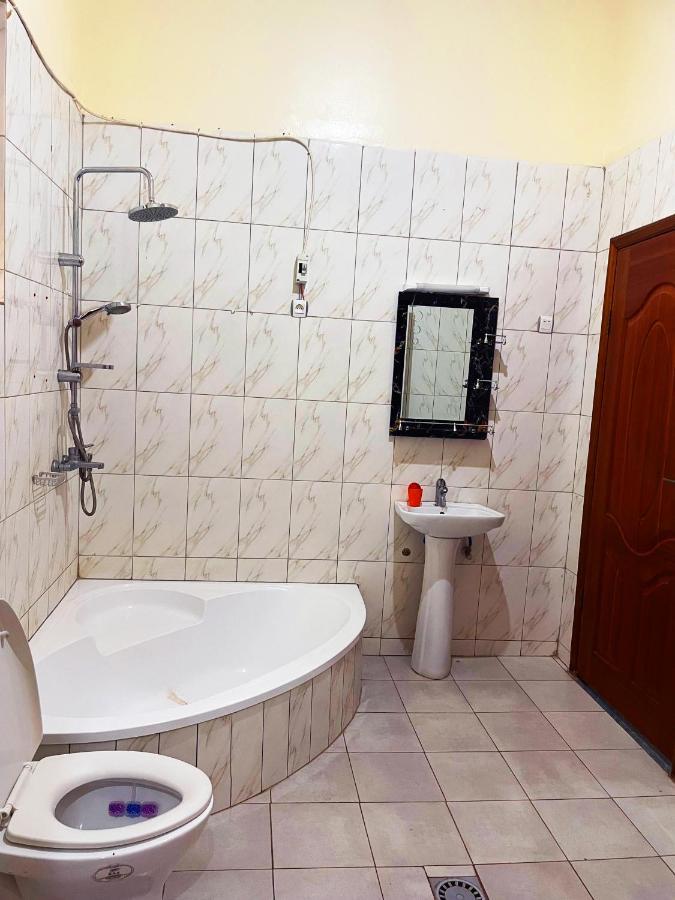 Zeo Airbnb - Cheap Apartment In קיגאלי מראה חיצוני תמונה